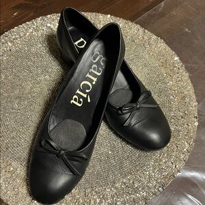 PEDRO GARCIA Kris Bow Pump Sz 37.5